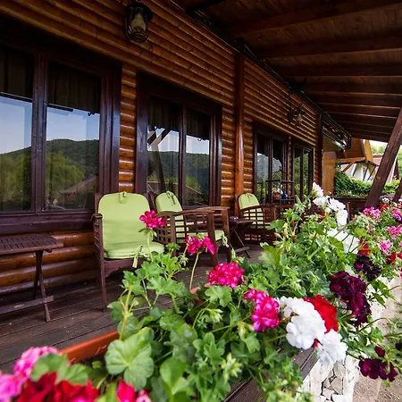 Guest house Mraconia *